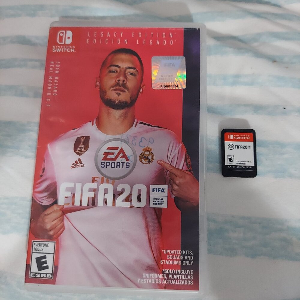 SOLD//FIFA 20 SWITCH GAME